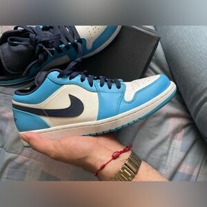 Air Jordan 1 Low UNC 2021
